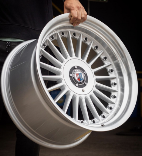 [SA-112042] YKW7670-K-17X8.0 4X100/5X100 CB73.1 ET+20 GL